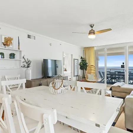 Majestic Beach Towers Resort By Panhandle Getaways Panama City Beach Room photo