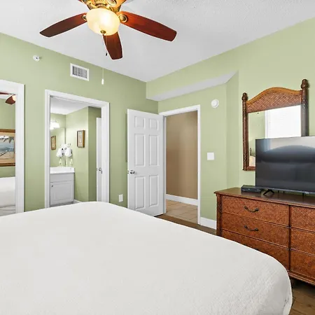 Majestic Beach Towers Resort By Panhandle Getaways Panama City Beach Room photo