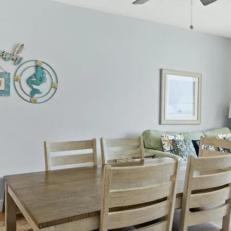Majestic Beach Towers Resort By Panhandle Getaways Panama City Beach Room photo