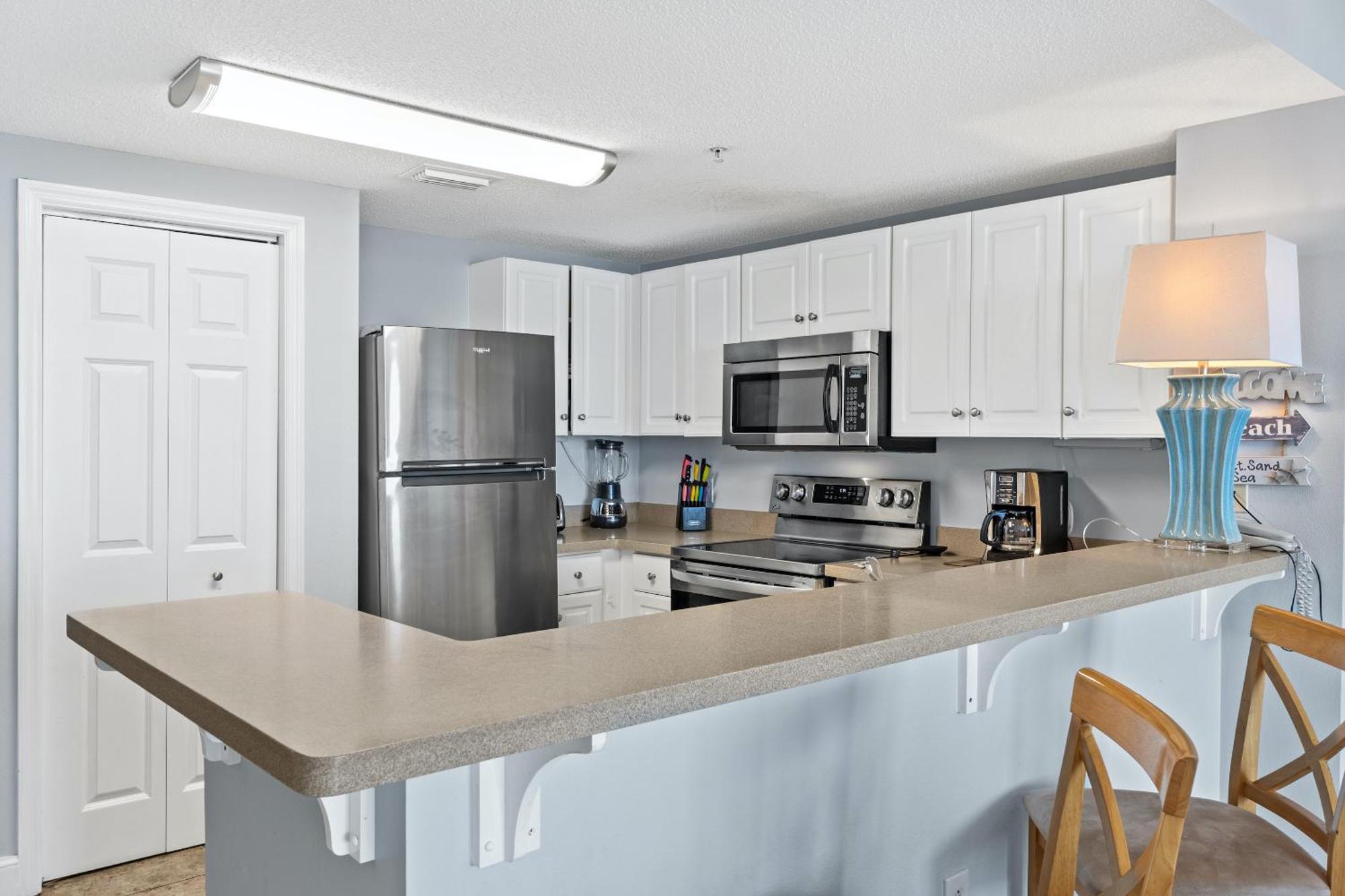 Majestic Towers By Panhandle Getaways * Panama City Beach